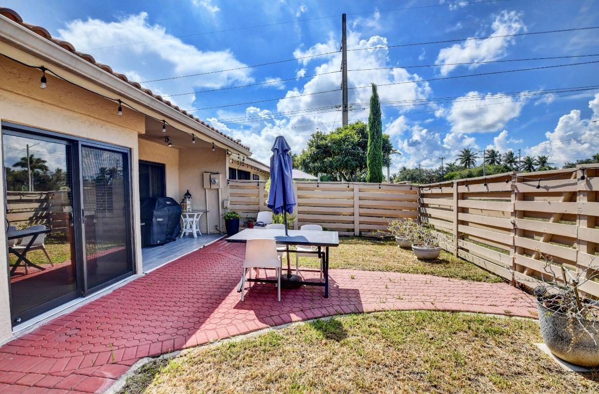 TIBURON II PH II - Residential