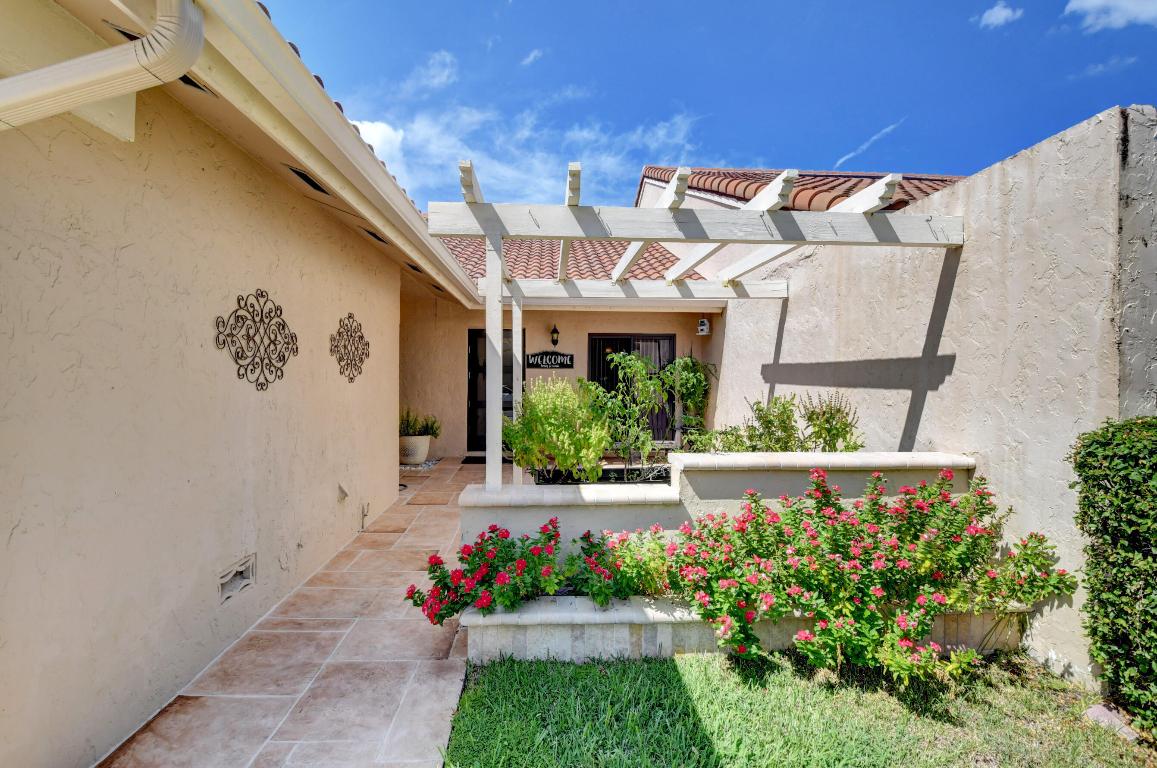 TIBURON II PH II - Residential