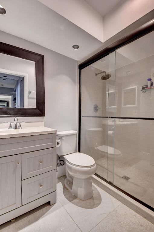 TIBURON II PH II - Residential