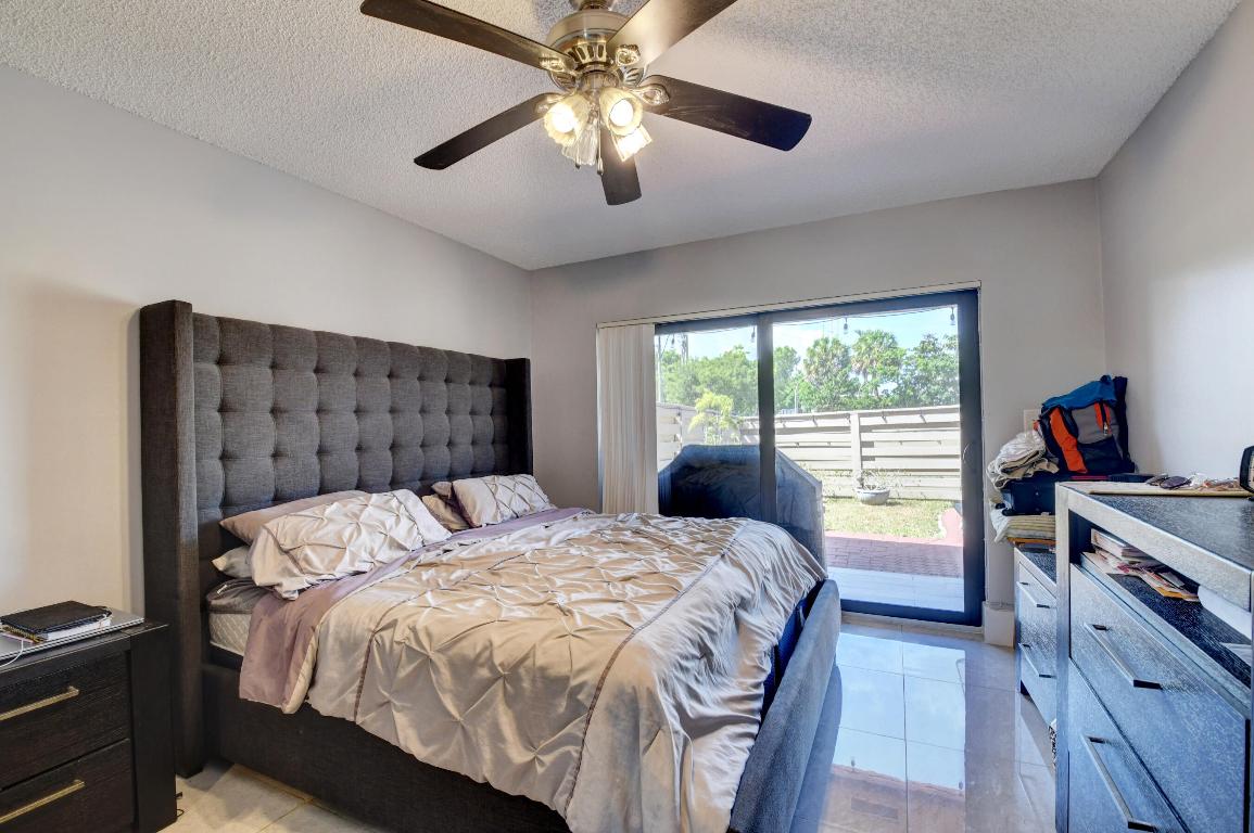 TIBURON II PH II - Residential