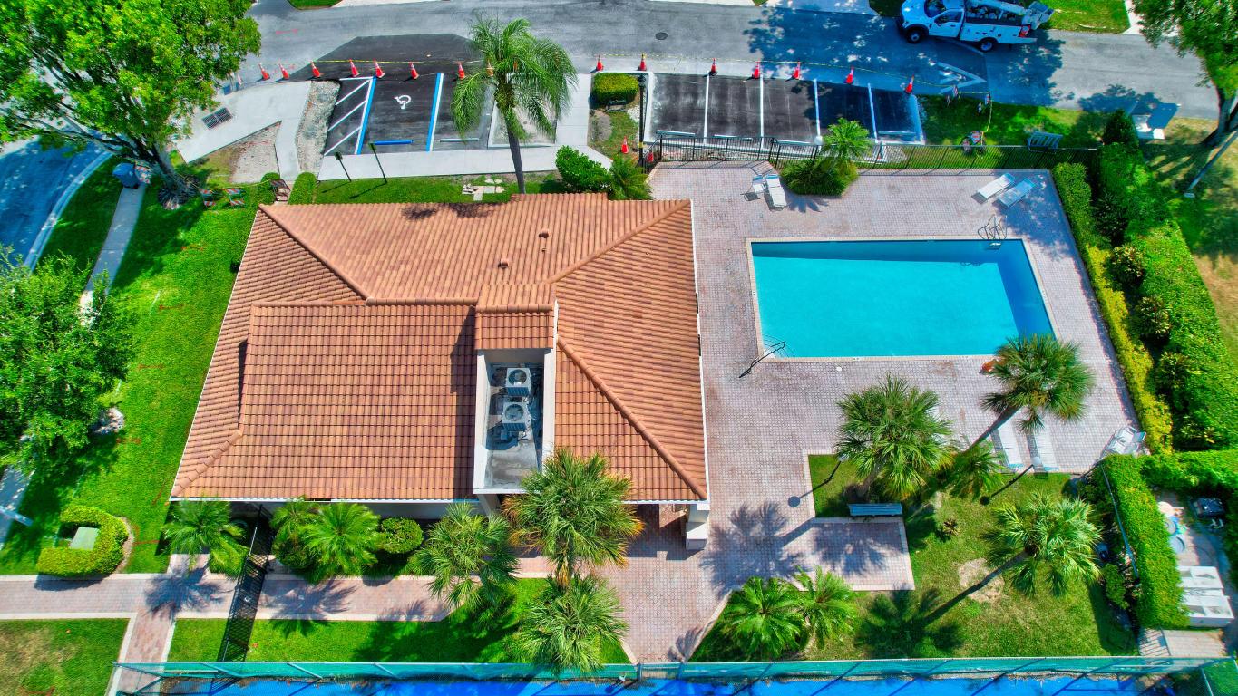 TIBURON II PH II - Residential