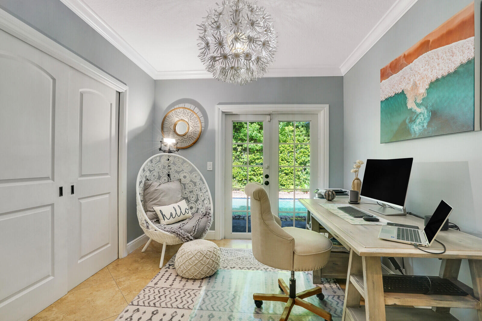 FOREST HILLS - Residential Lease