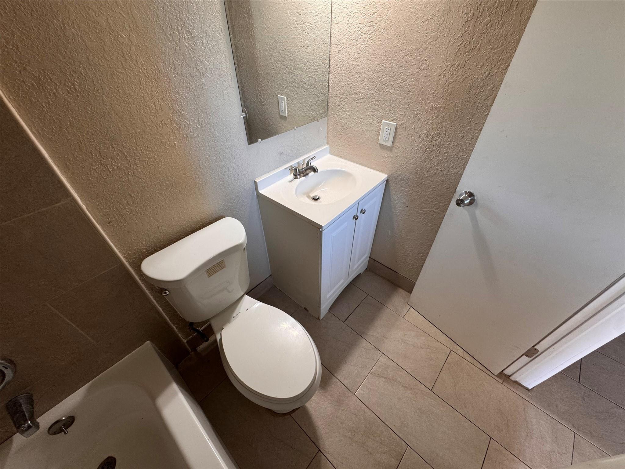 5 - Residential Lease