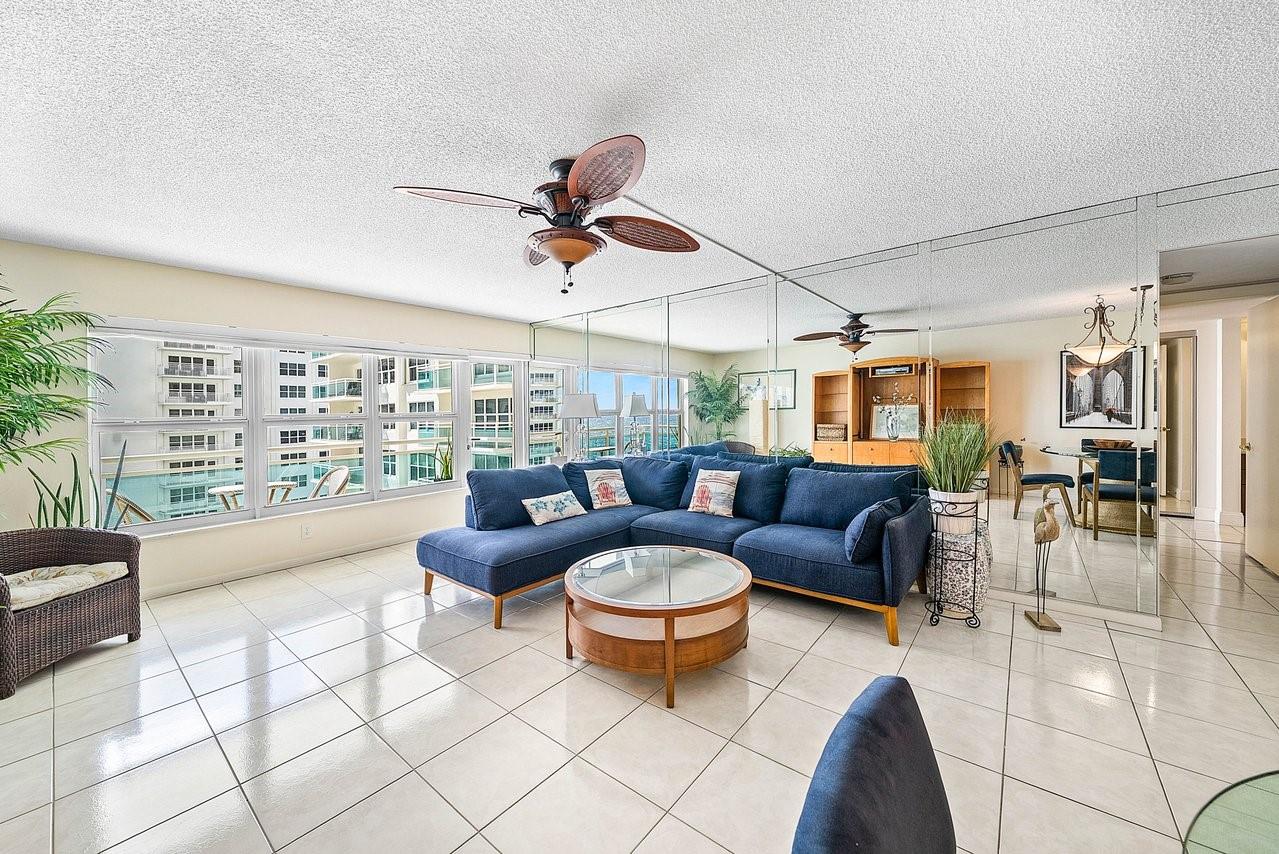 PLAYA DEL MAR CONDOMINIUM - Residential