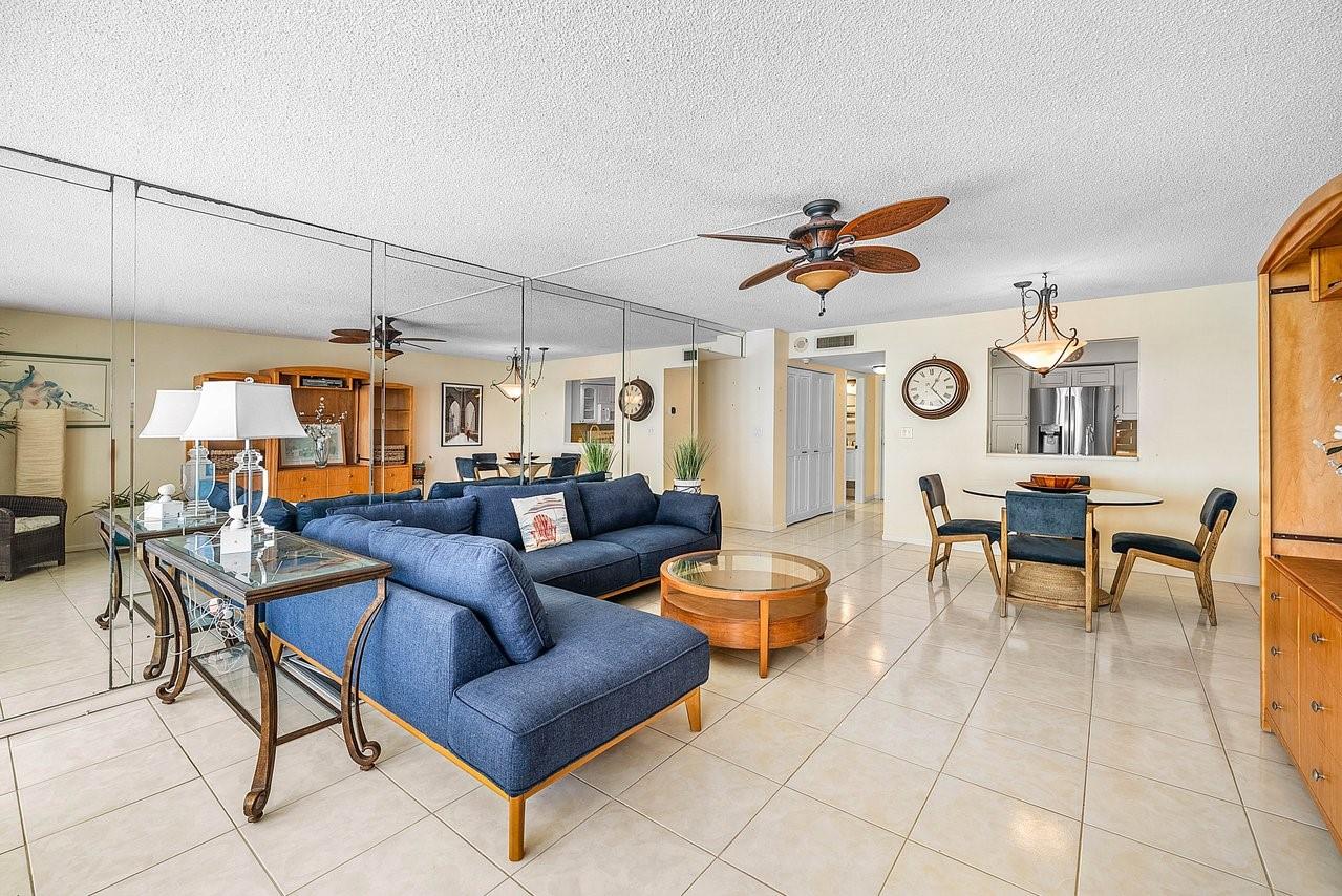 PLAYA DEL MAR CONDOMINIUM - Residential