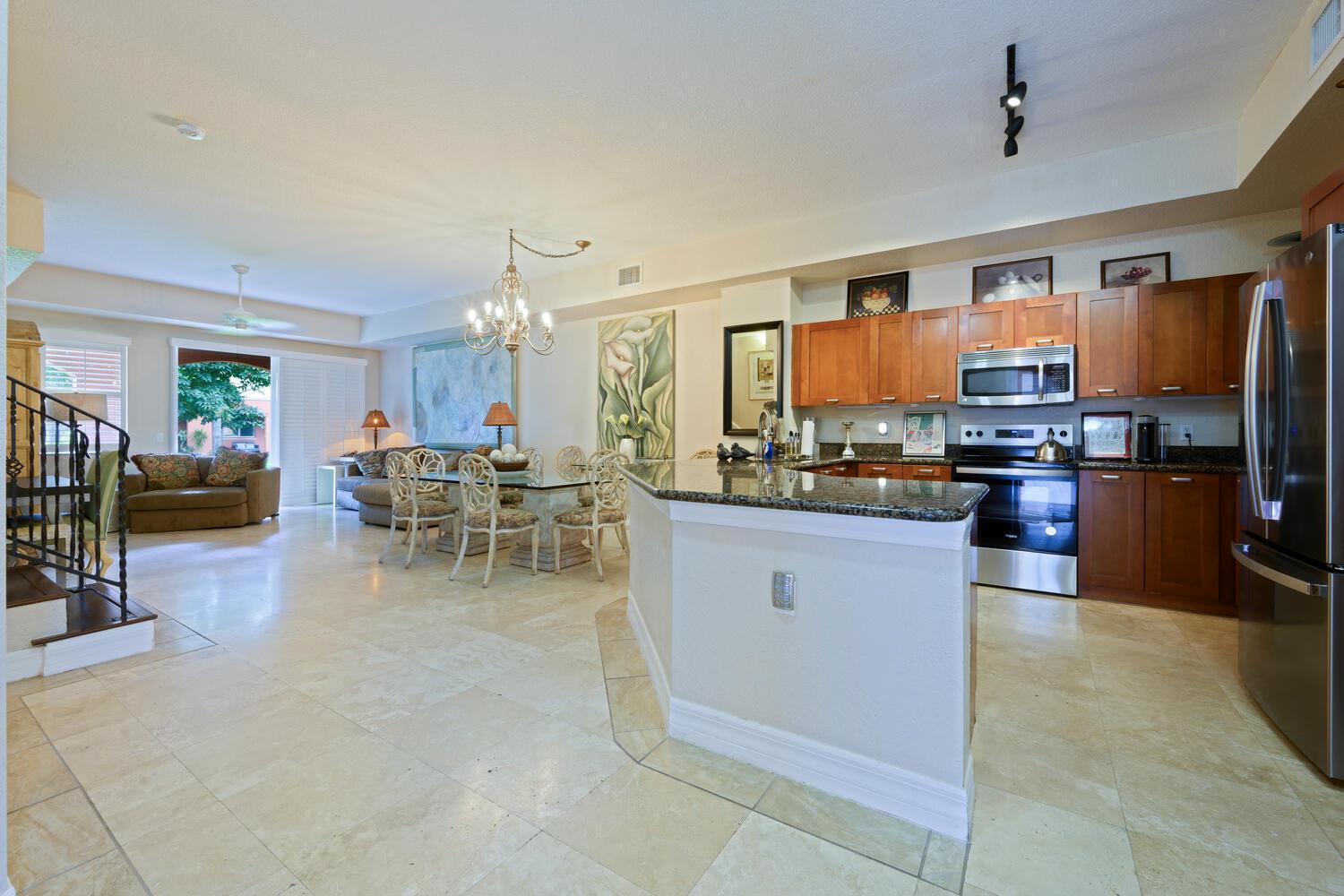 VILABELLA CENTRAL PARK CO - Residential Lease