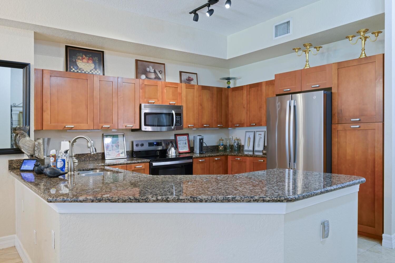 VILABELLA CENTRAL PARK CO - Residential Lease