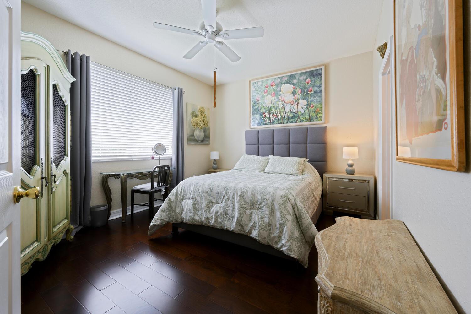 VILABELLA CENTRAL PARK CO - Residential Lease