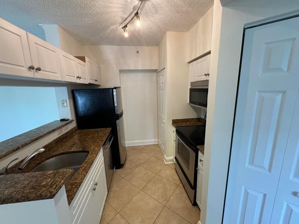 Photo of 3306 Tuscany Way #3306, Boynton Beach, FL 33435 (MLS # R11086150)