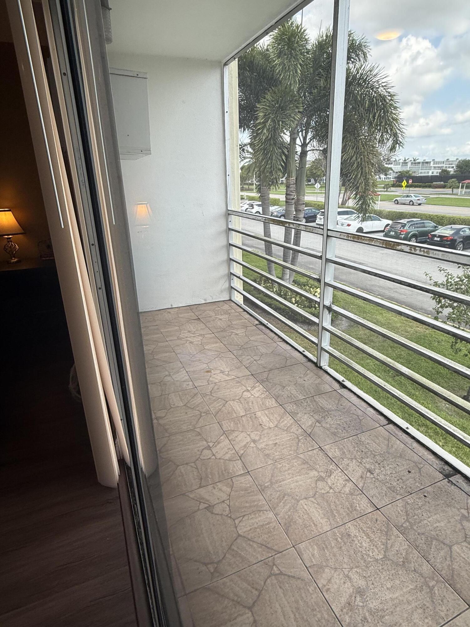 DORSET AT CENTURY VILLAGE CONDO - Residential Lease