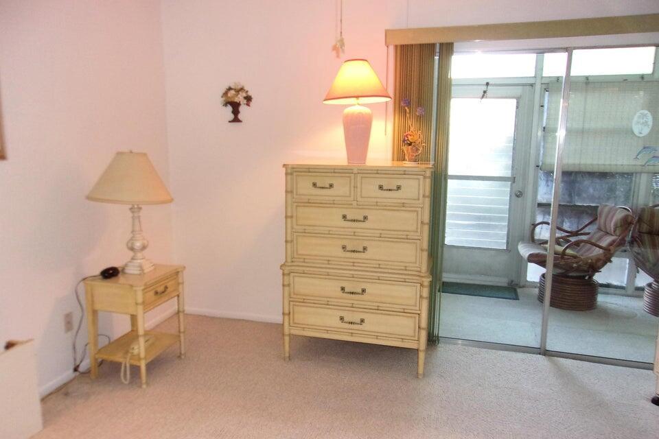 Vista Del lago - Residential Lease