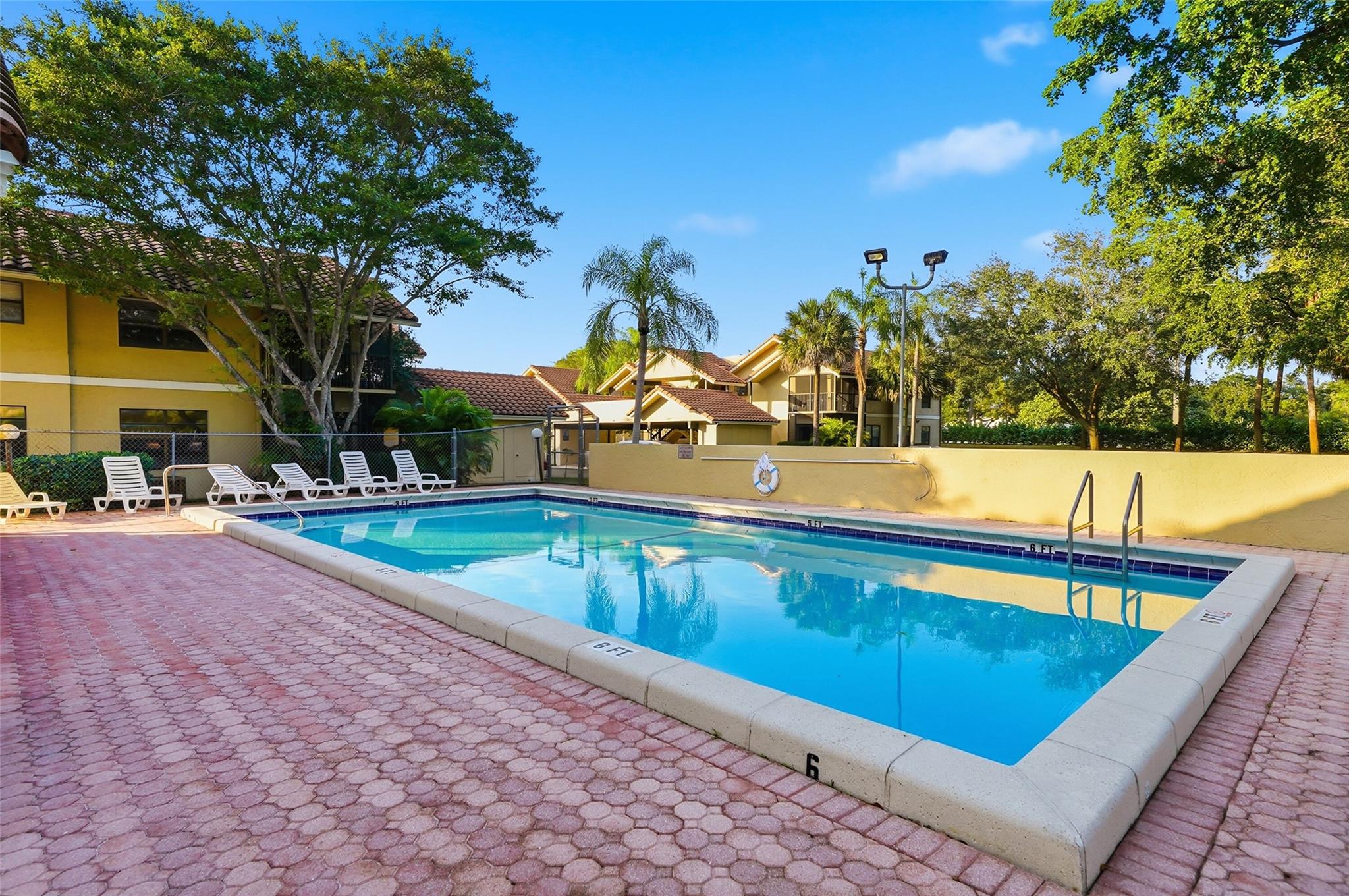 Shadow Wood Condo - Residential Lease