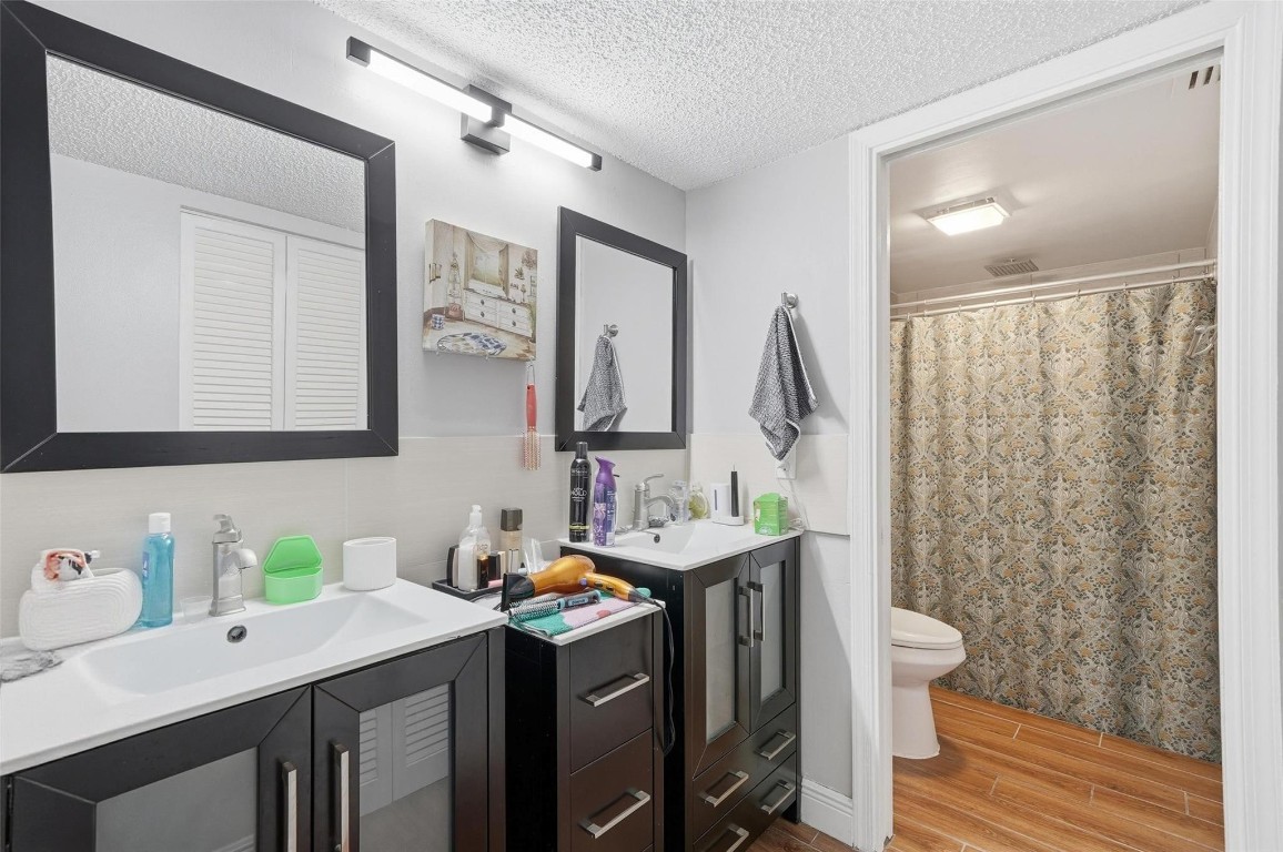 Shadow Wood Condo - Residential Lease