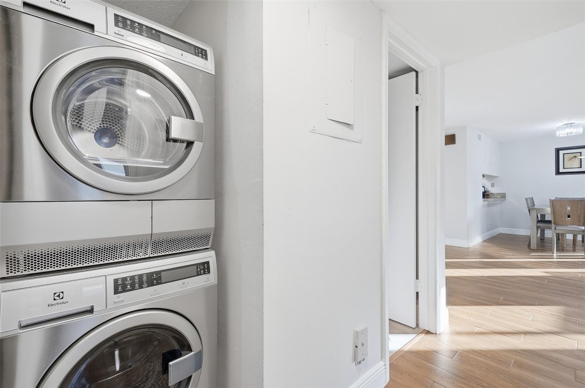 Shadow Wood Condo - Residential Lease