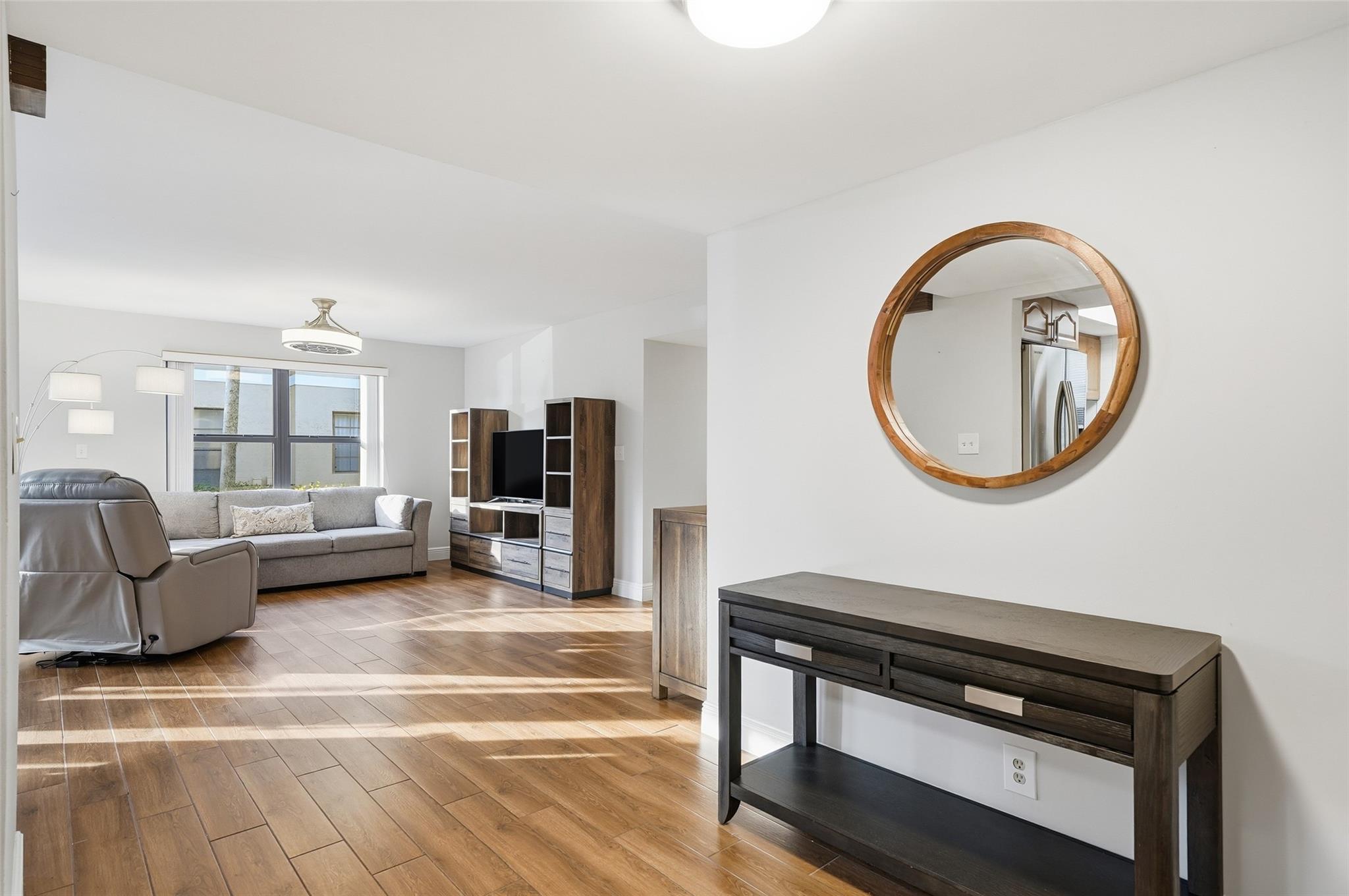 Shadow Wood Condo - Residential Lease