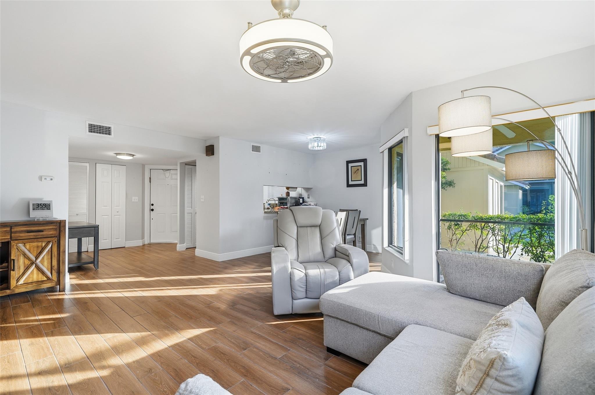 Shadow Wood Condo - Residential Lease