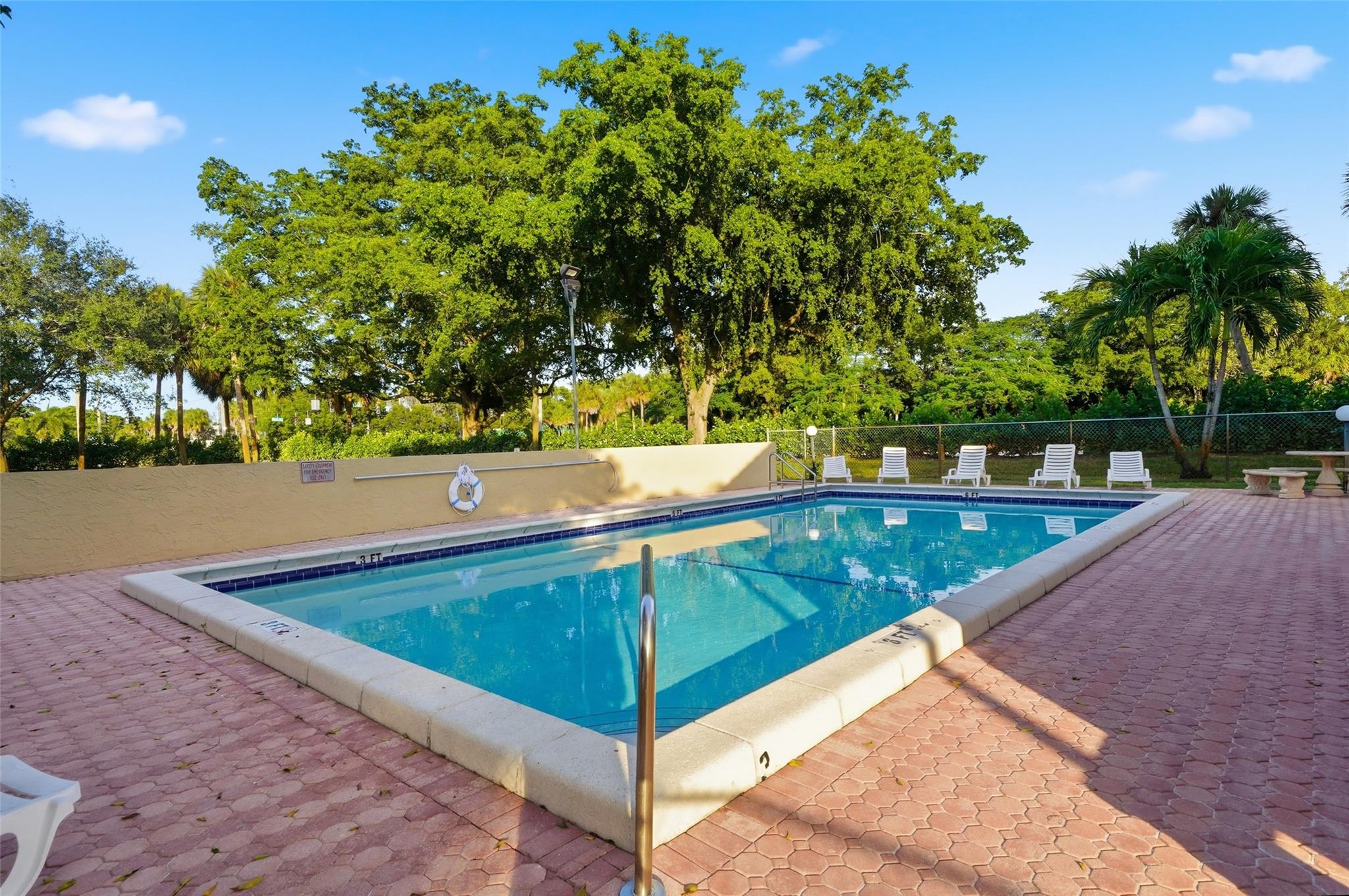 Shadow Wood Condo - Residential Lease