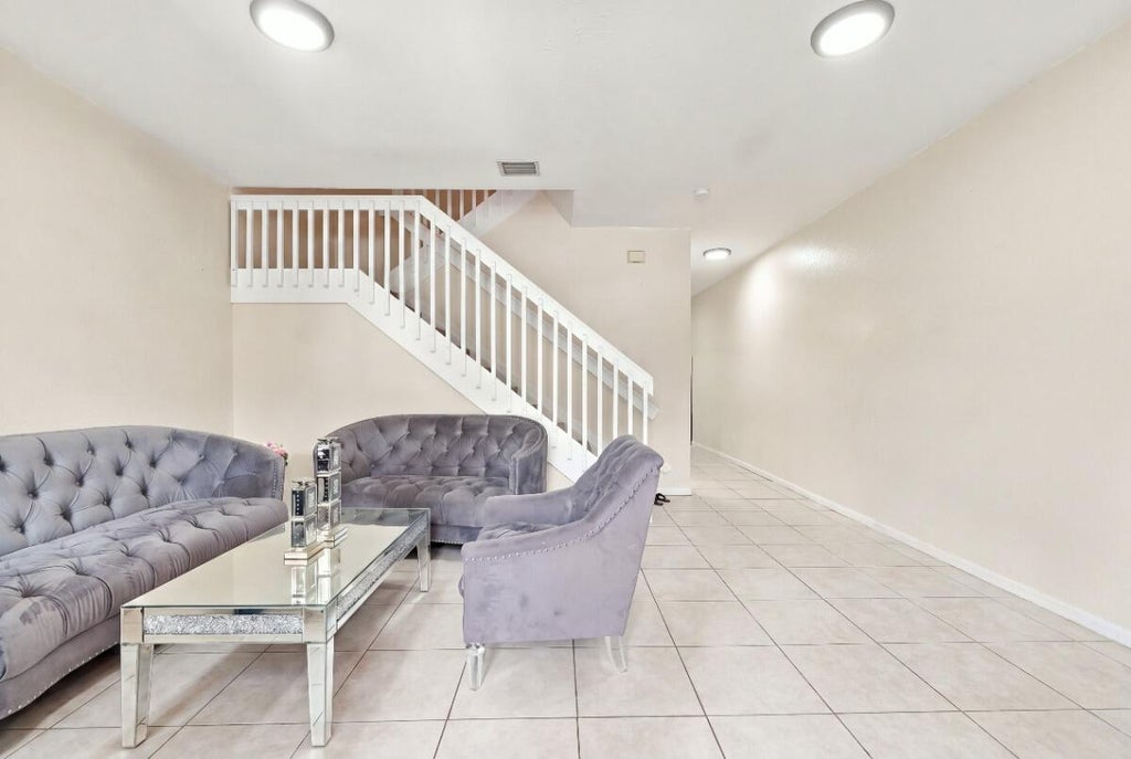 Photo of 406 W SANTA CATALINA Circle #406, North Lauderdale, FL 33068 (MLS # B26068836)