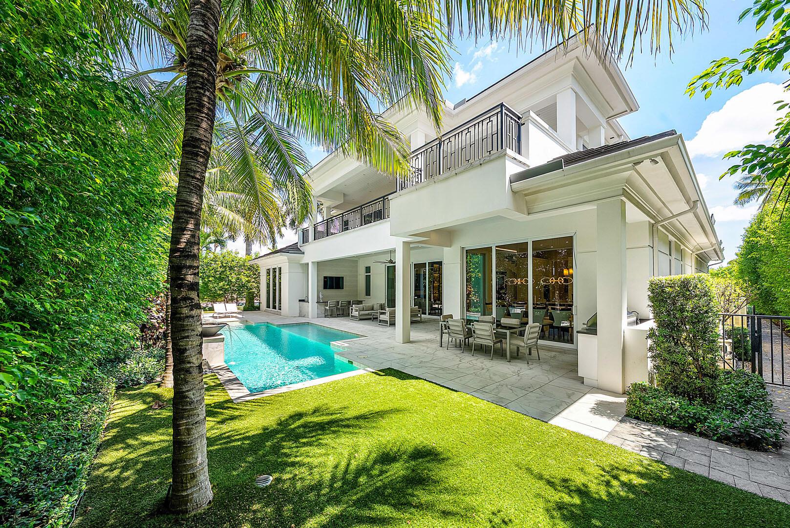 ROYAL PALM YACHT & COUNTR - Residential