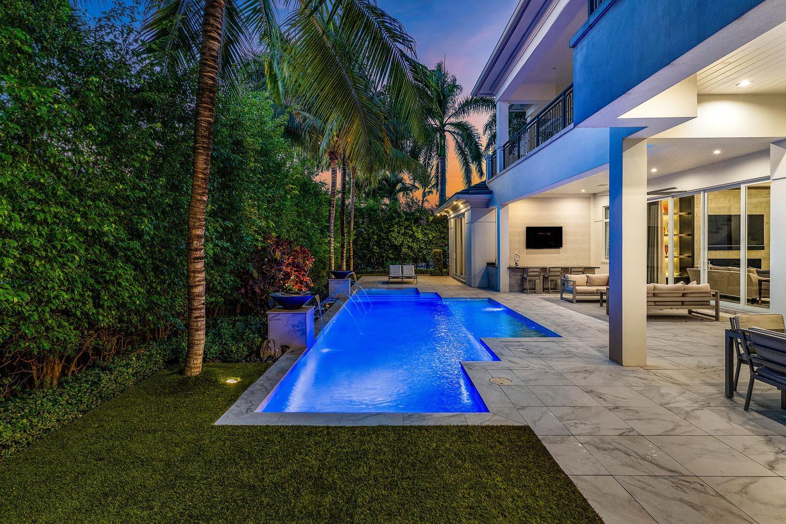 ROYAL PALM YACHT & COUNTR - Residential