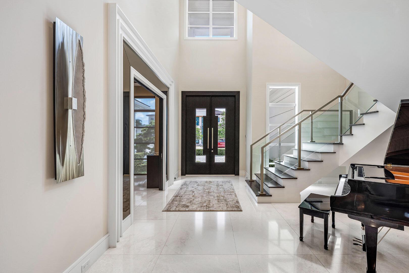 ROYAL PALM YACHT & COUNTR - Residential