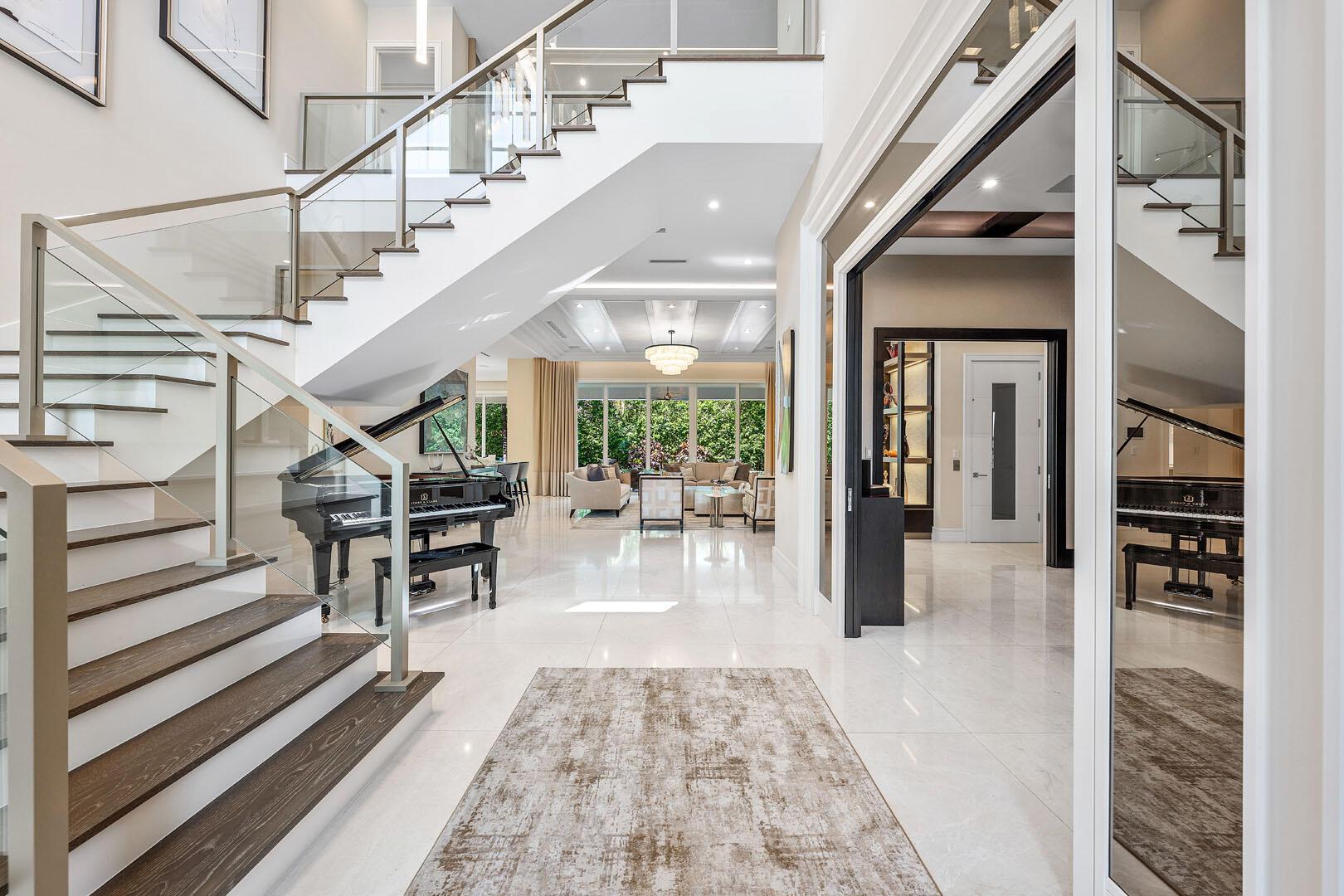 ROYAL PALM YACHT & COUNTR - Residential