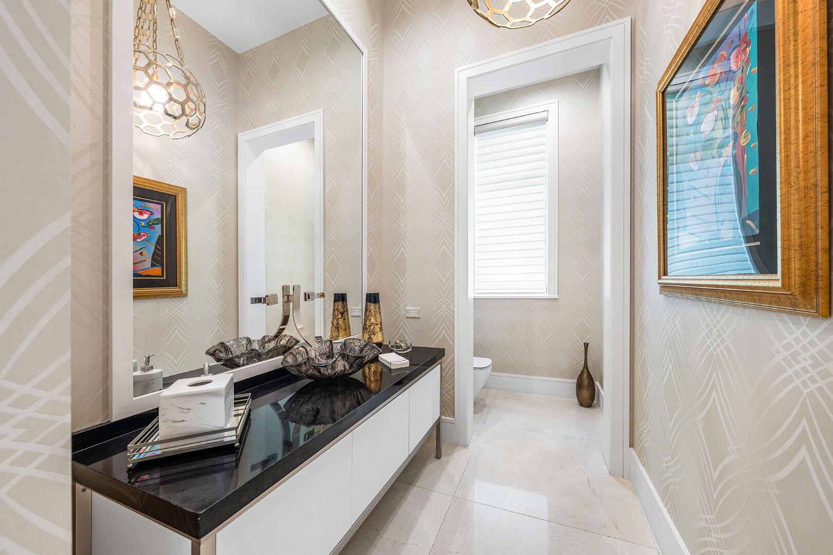 ROYAL PALM YACHT & COUNTR - Residential