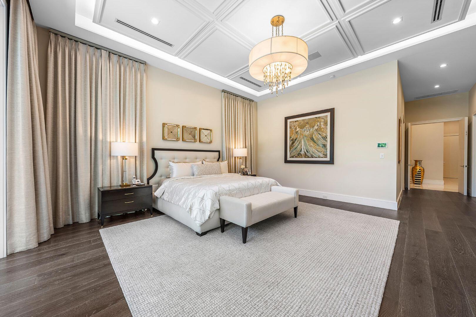 ROYAL PALM YACHT & COUNTR - Residential