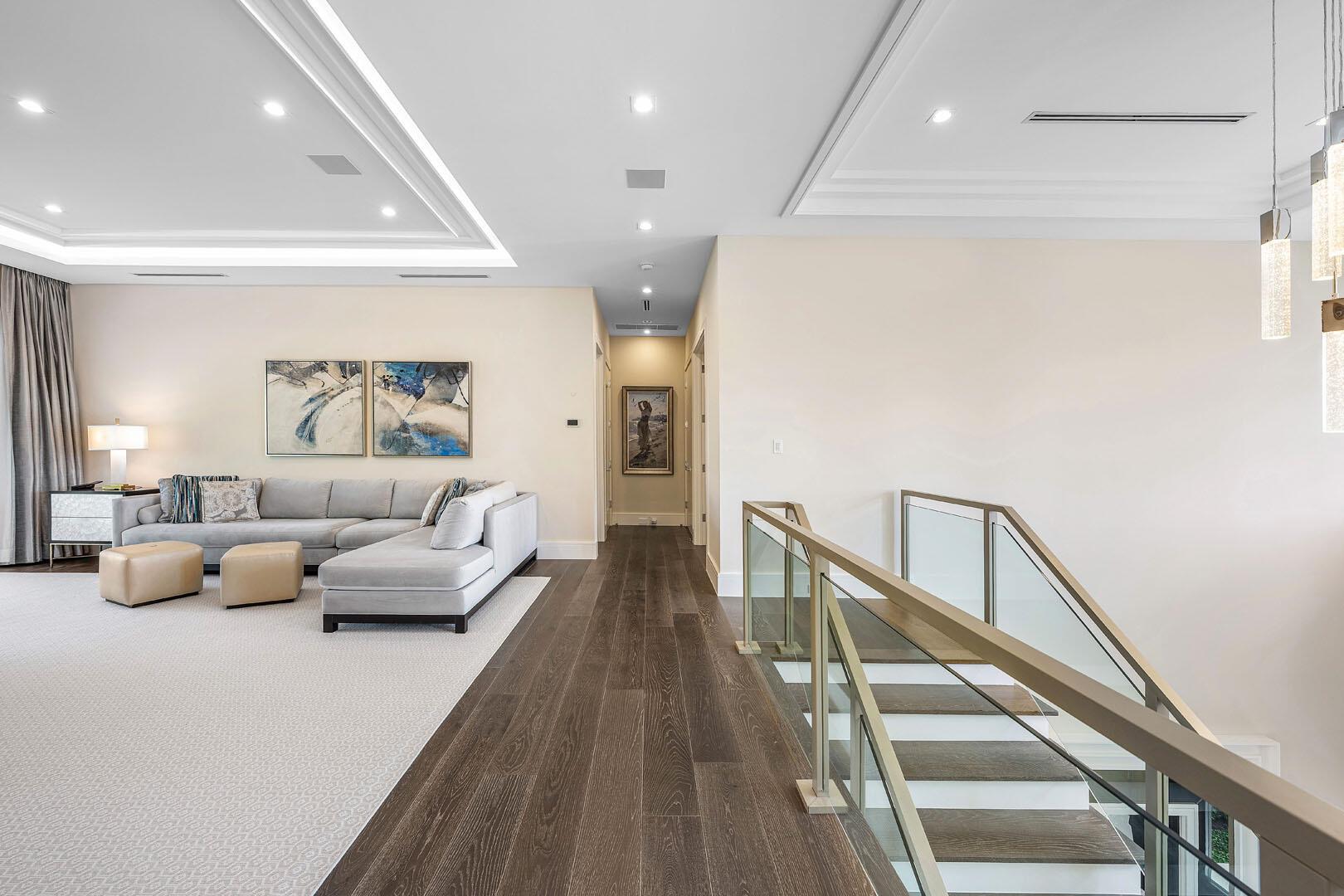 ROYAL PALM YACHT & COUNTR - Residential