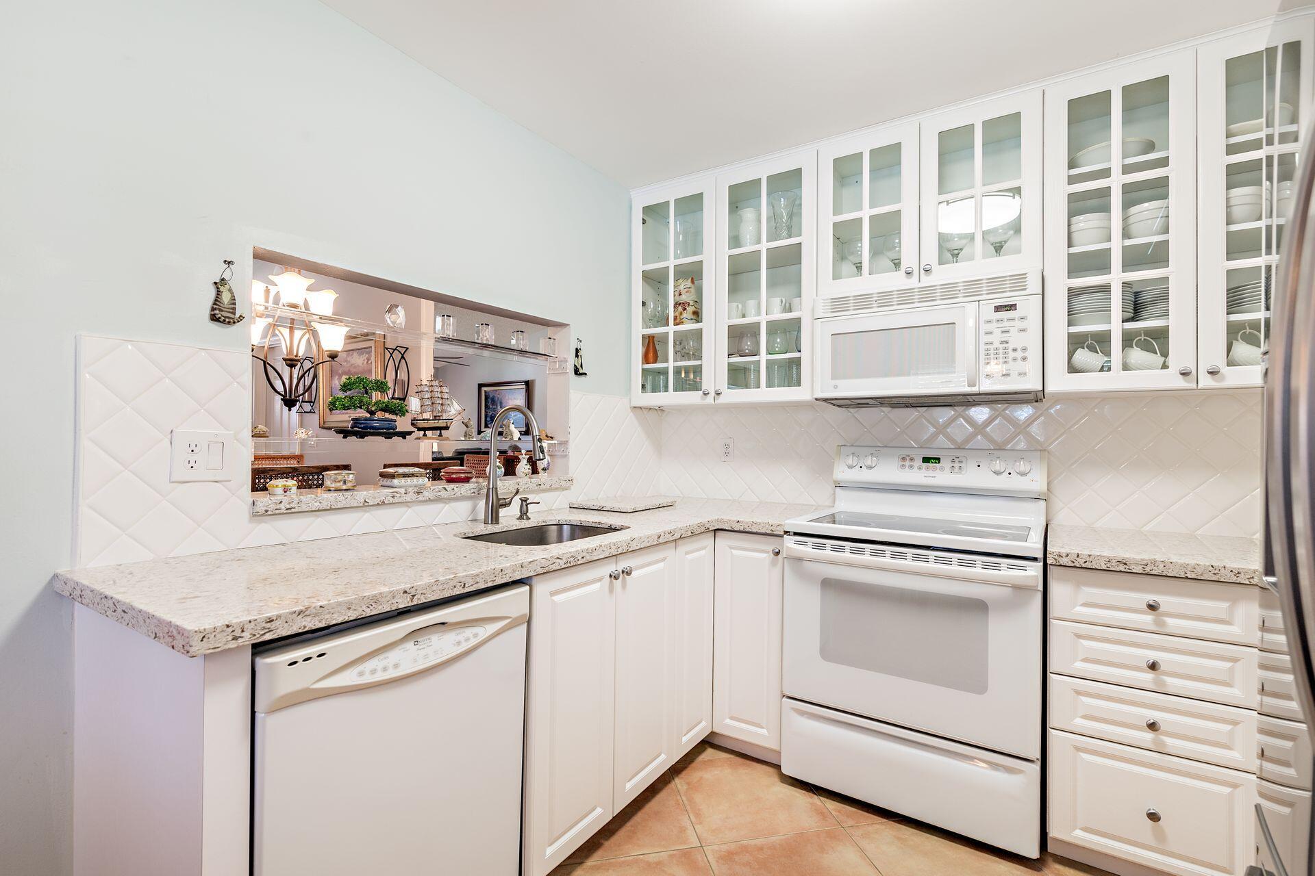 LUCERNE POINTE ONE,TWO,THREE FOUR,SEVEN,EIGHT,NINE - Residential