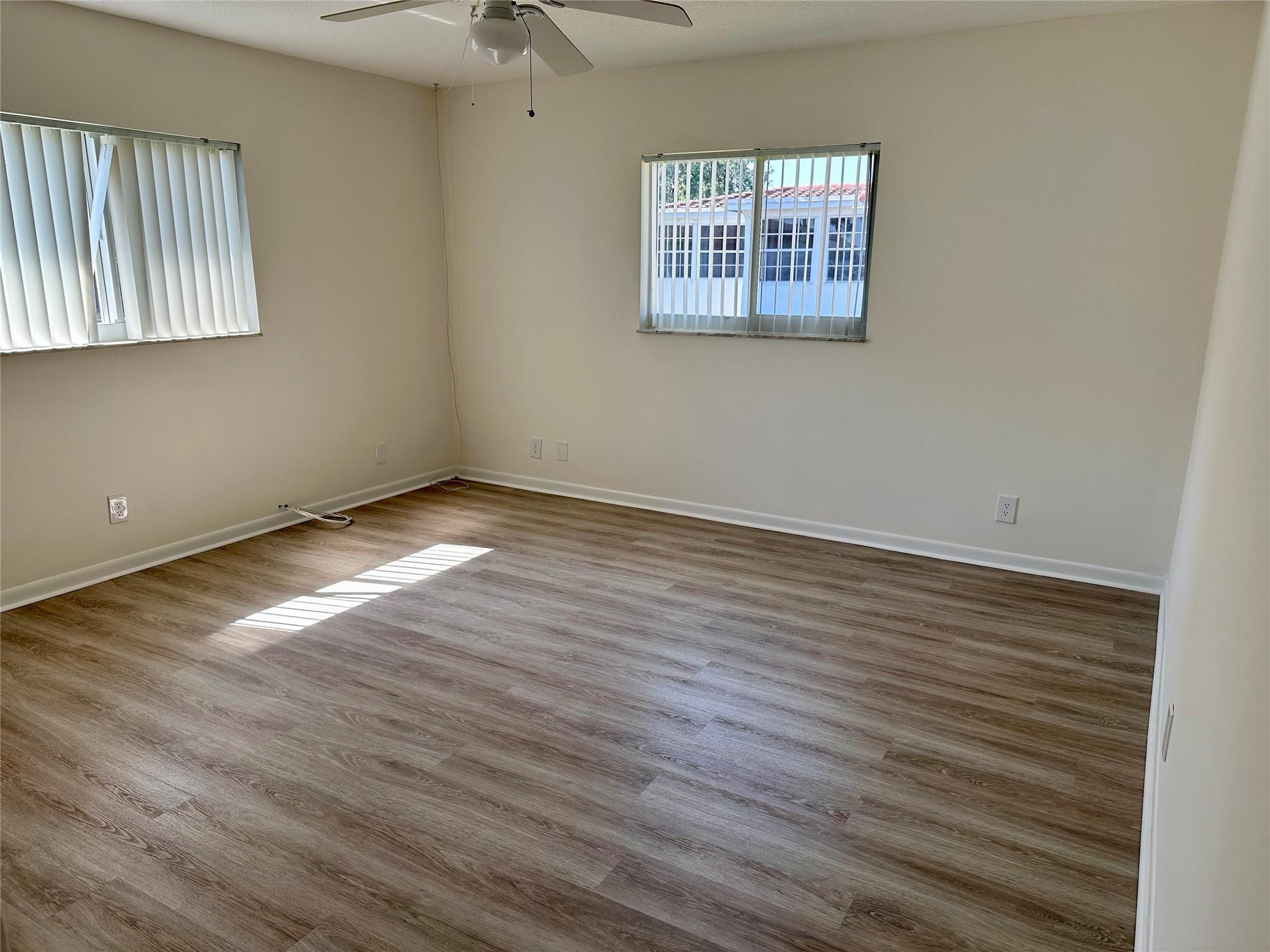 Paradise Gardens Sec 4 76 - Residential