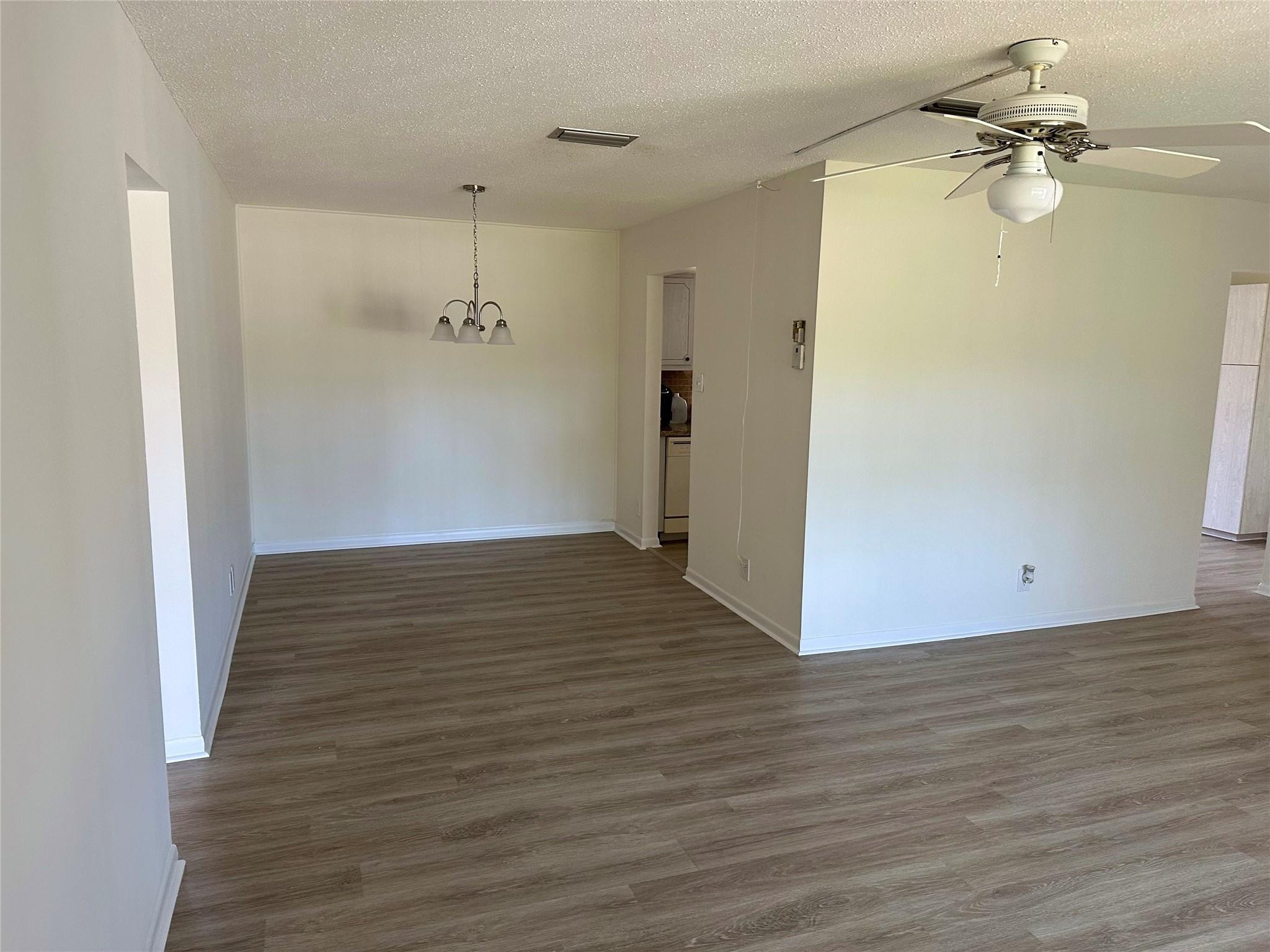 Paradise Gardens Sec 4 76 - Residential