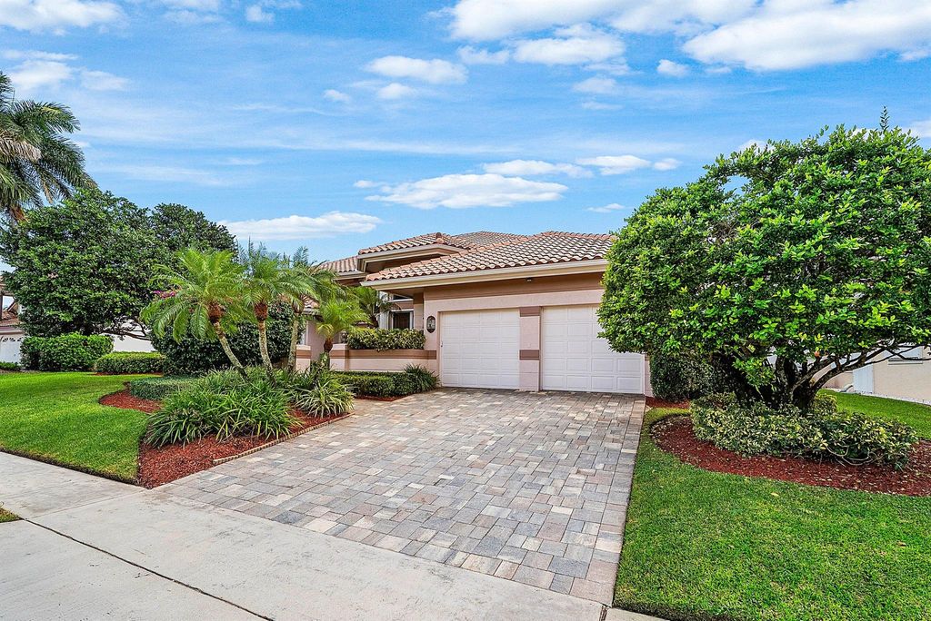 Photo of 7142 Montrico Drive, Boca Raton, FL 33433 (MLS # R11133087)