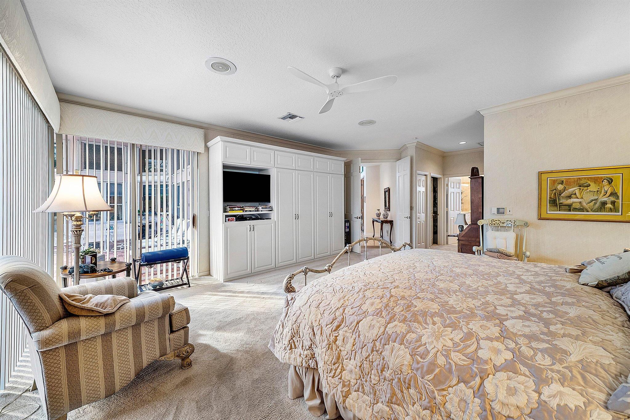 ENCANTADA - Residential