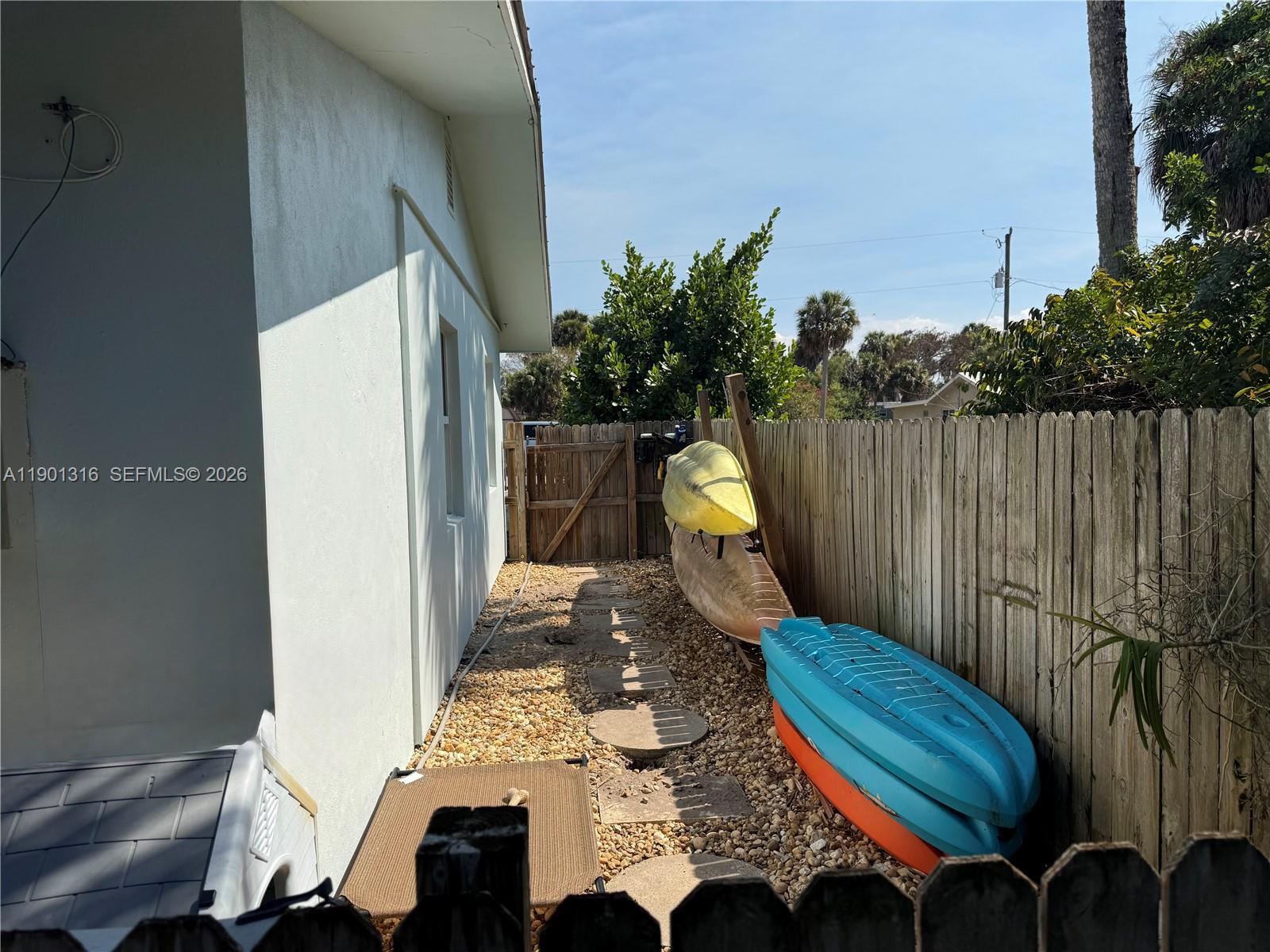 J & S PARK ESTATES - Residential