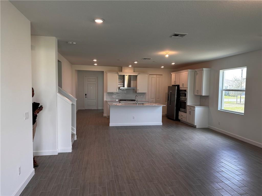 ARDEN PUD POD J - Residential Lease