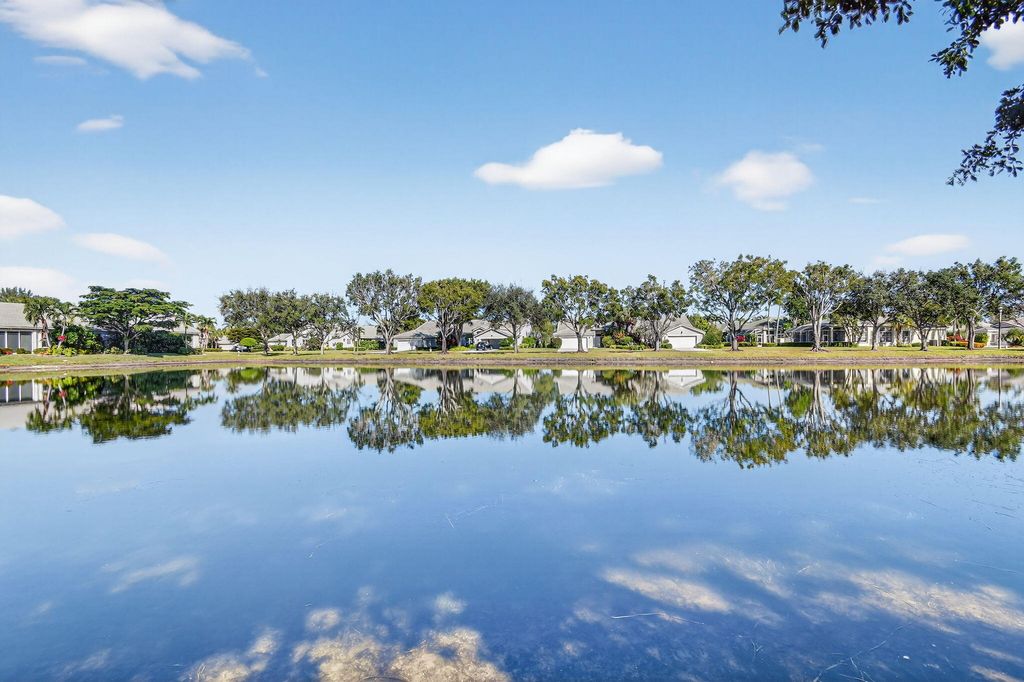 Photo of 7811 Rockford Road, Boynton Beach, FL 33472 (MLS # R11141859)