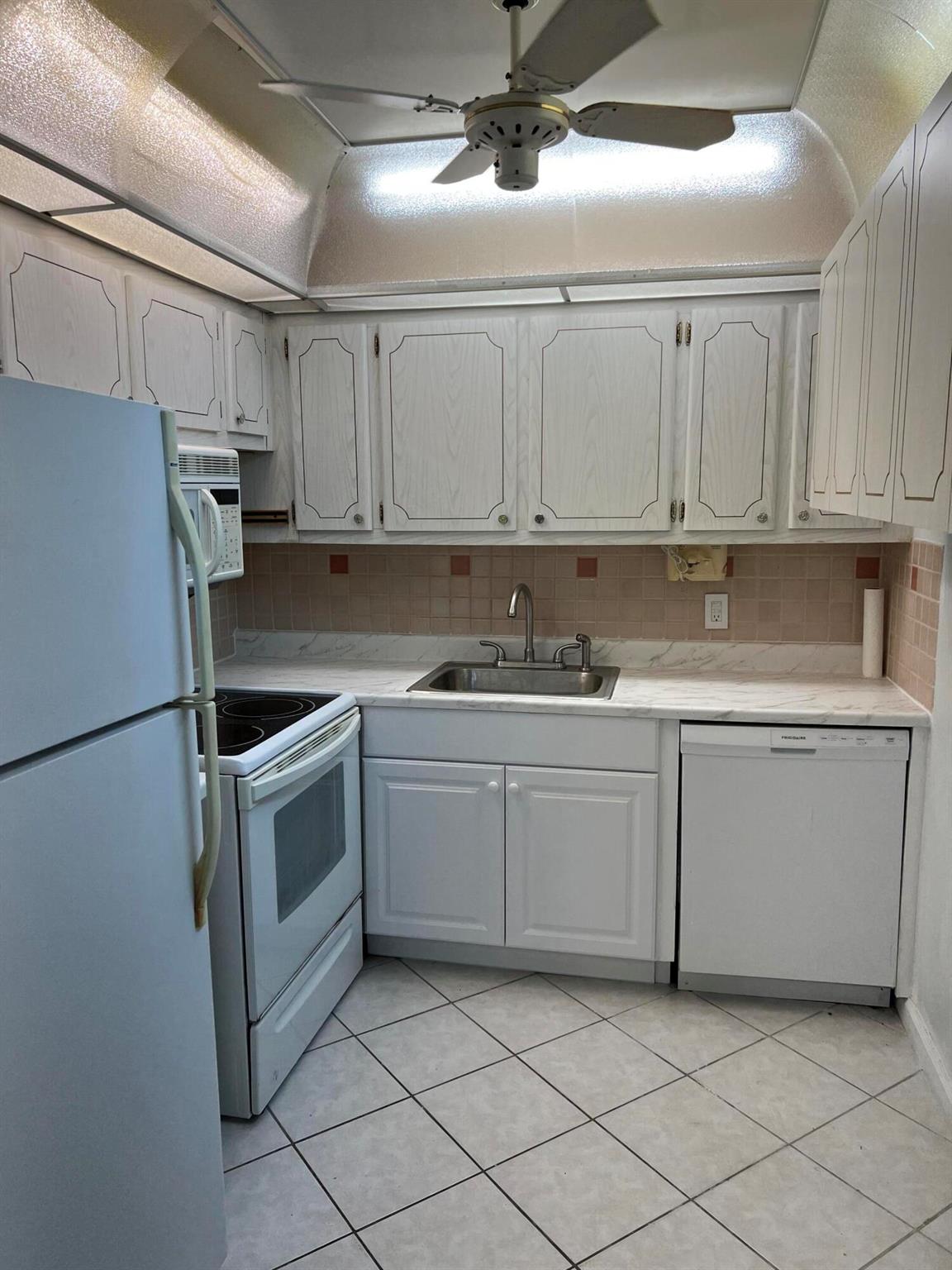 WINDSOR CONDOS - Residential