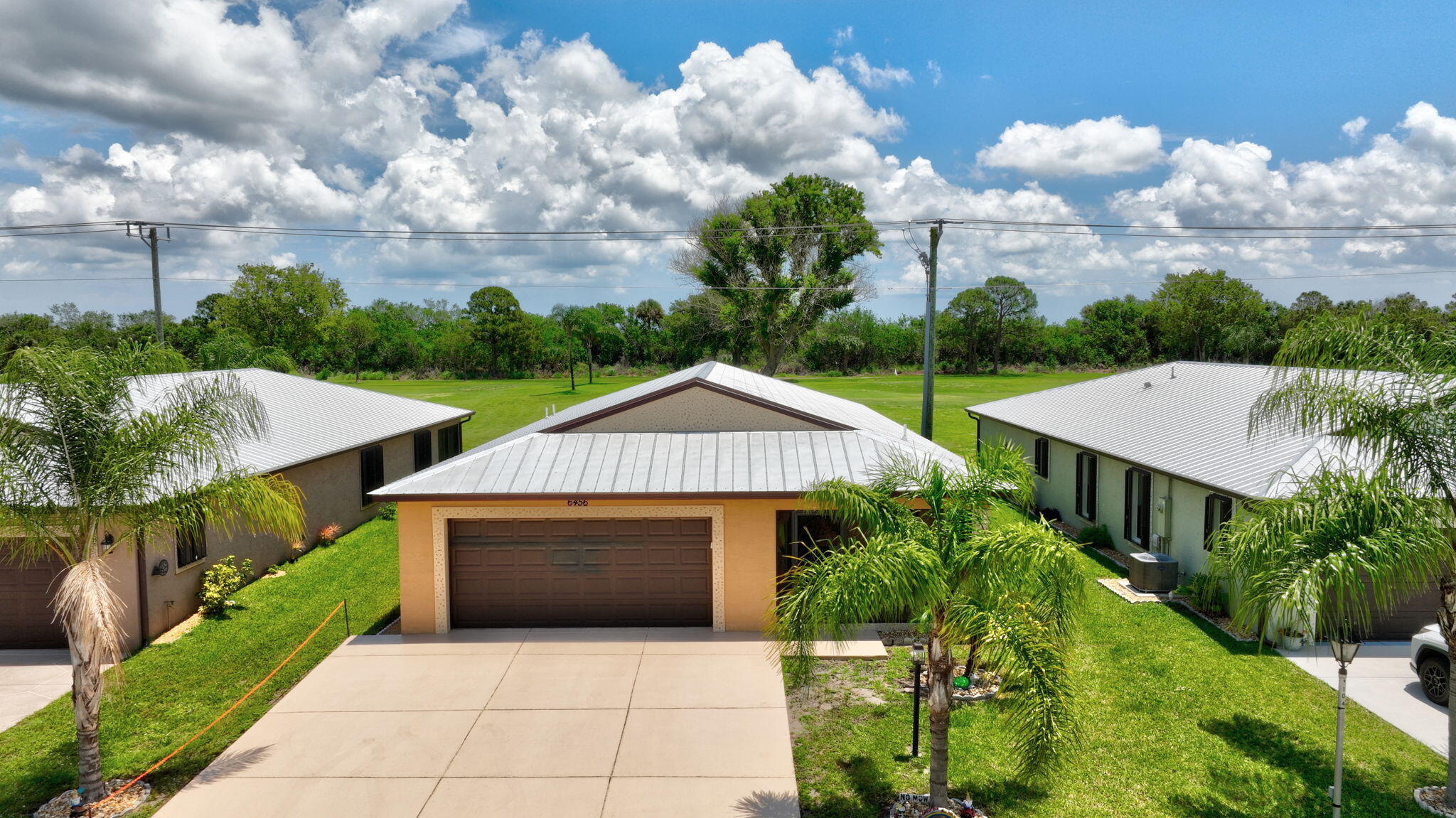 SPANISH LAKES FAIRWAYS LEASEHOLD ESTATES - Residential
