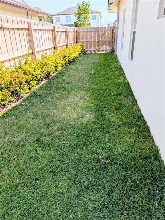 FONTAINE SUBDIVISION - Residential Income