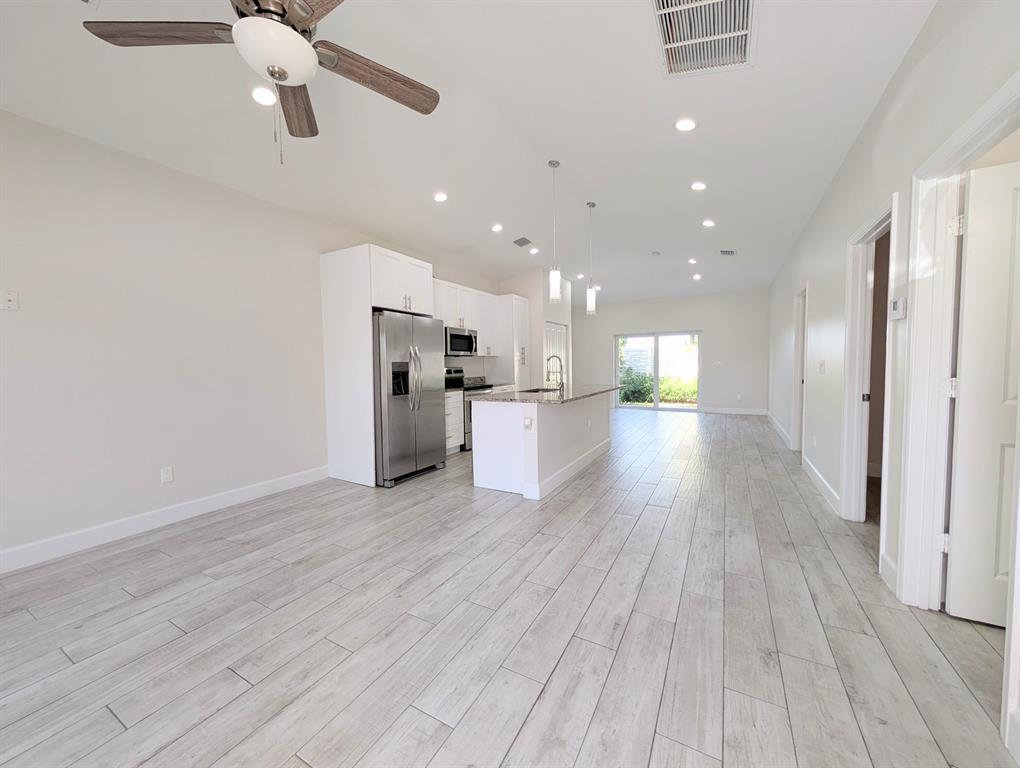FONTAINE SUBDIVISION - Residential Income