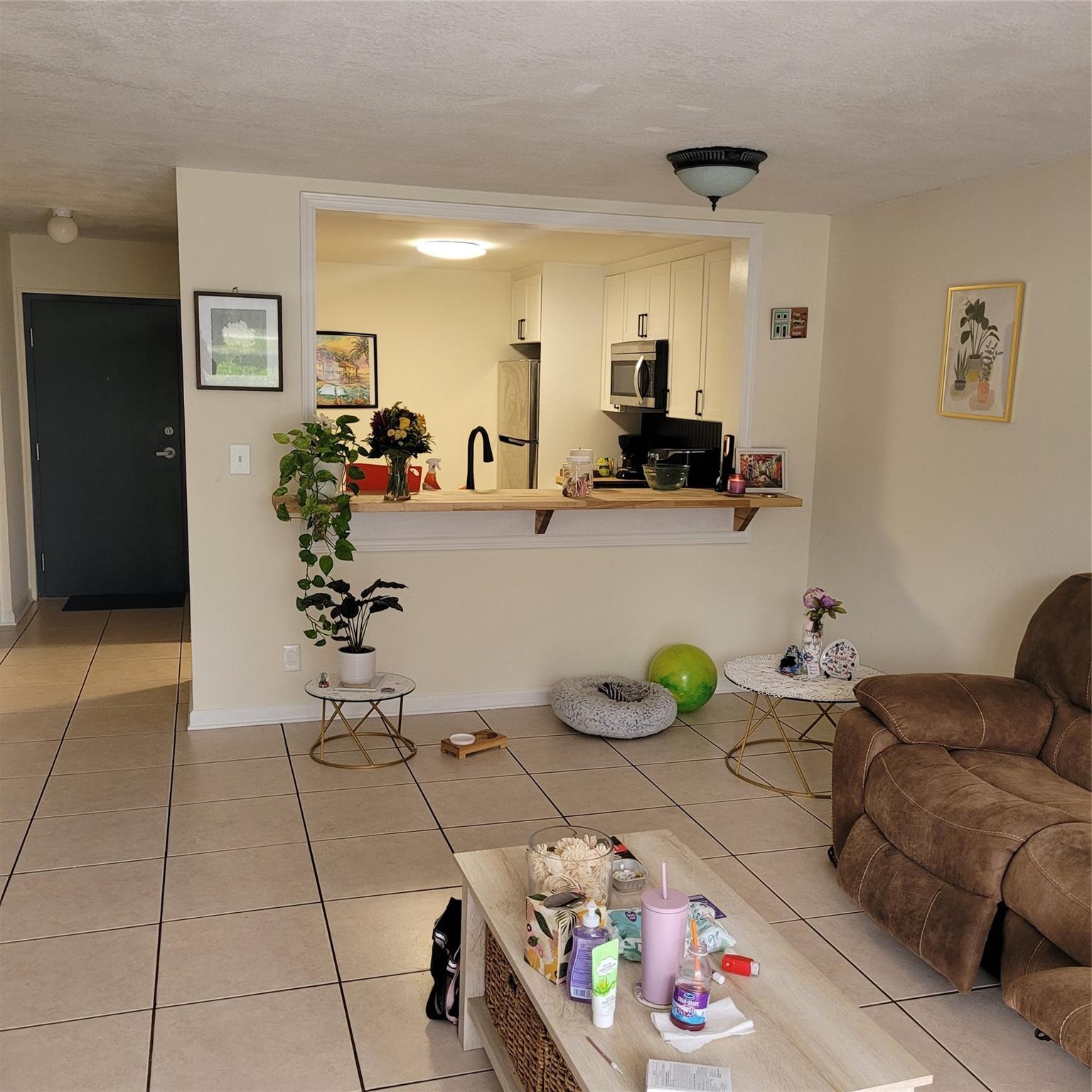 Country Pines Condo - Residential Lease