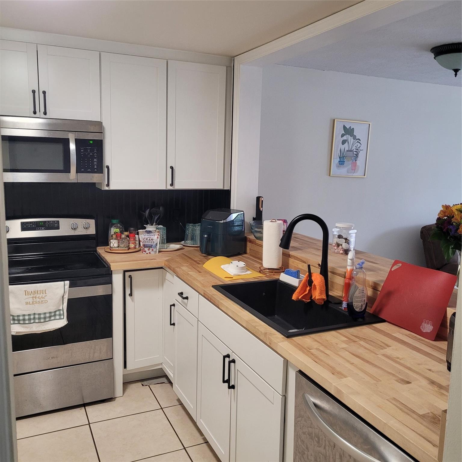 Country Pines Condo - Residential Lease