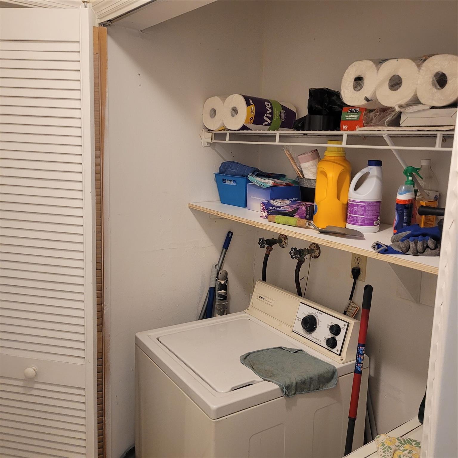 Country Pines Condo - Residential Lease