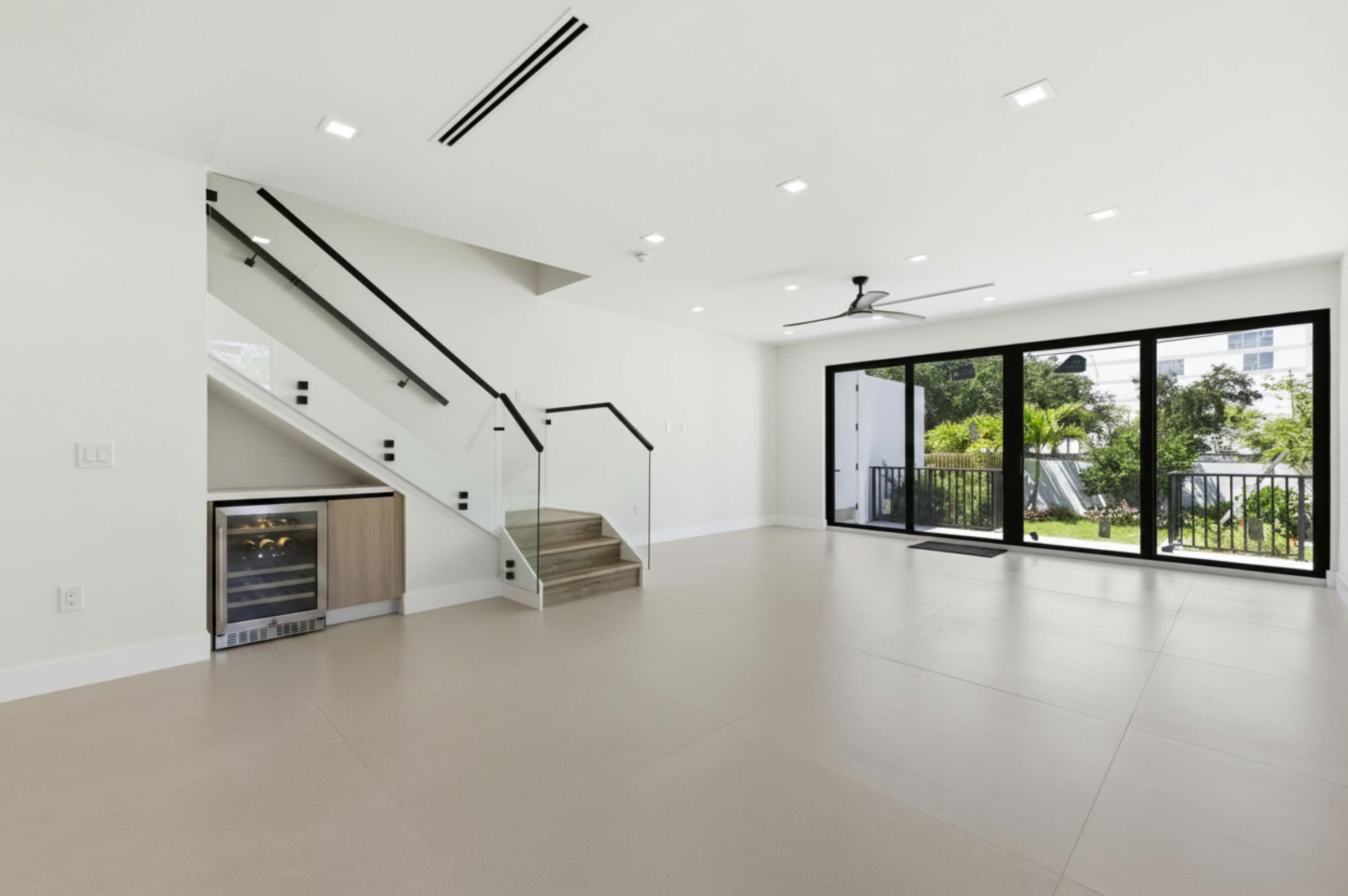 Sailboat Bend - Residential