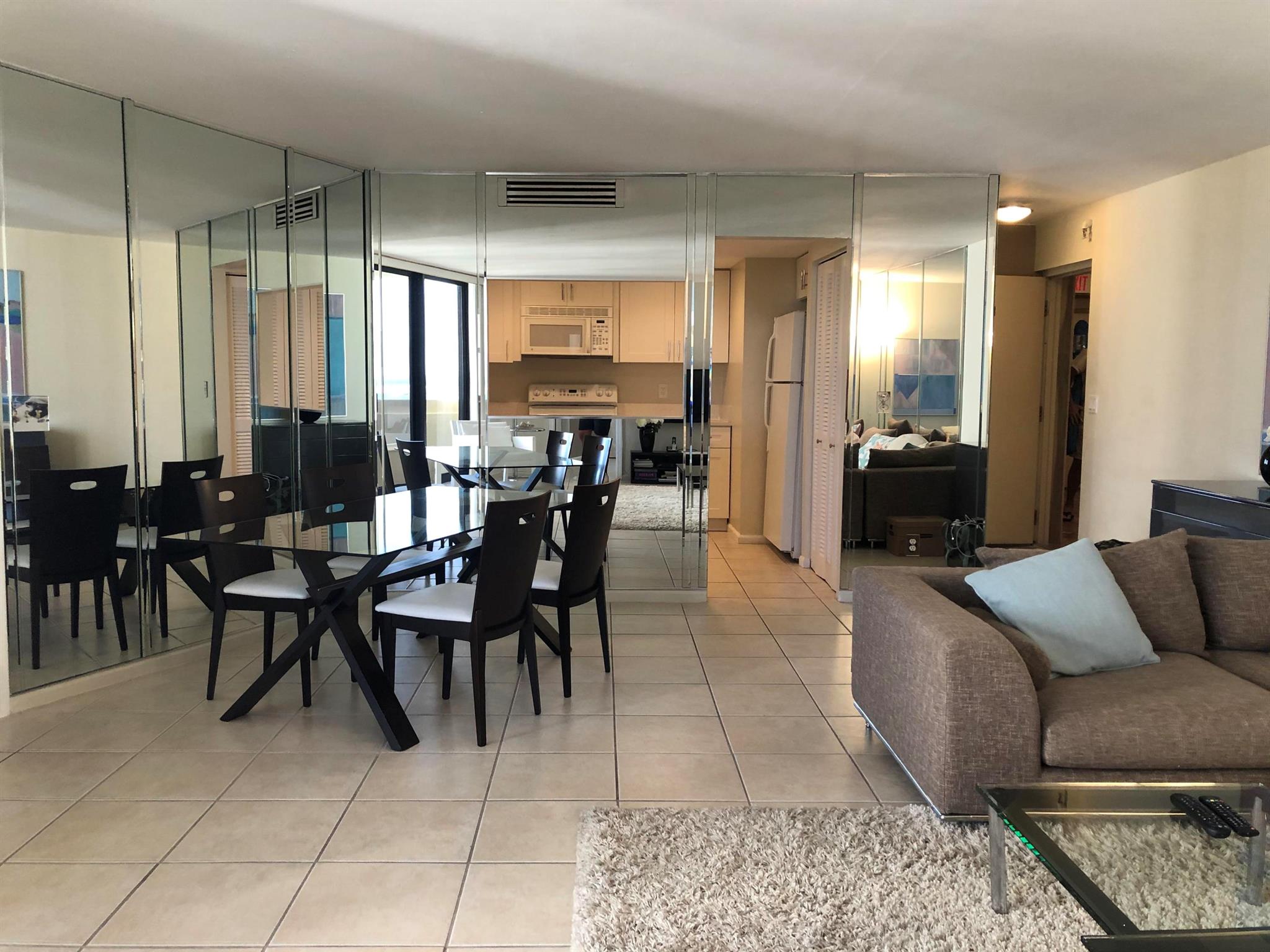 PHOENIX TOWERS CONDO - Residential Lease