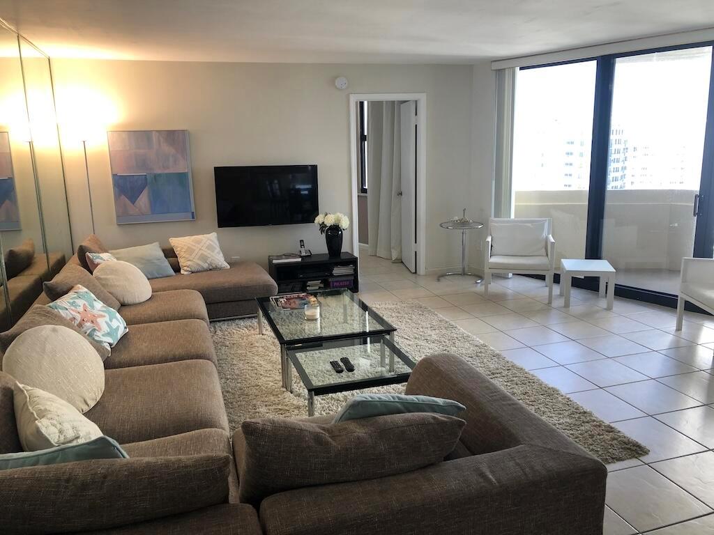 PHOENIX TOWERS CONDO - Residential Lease