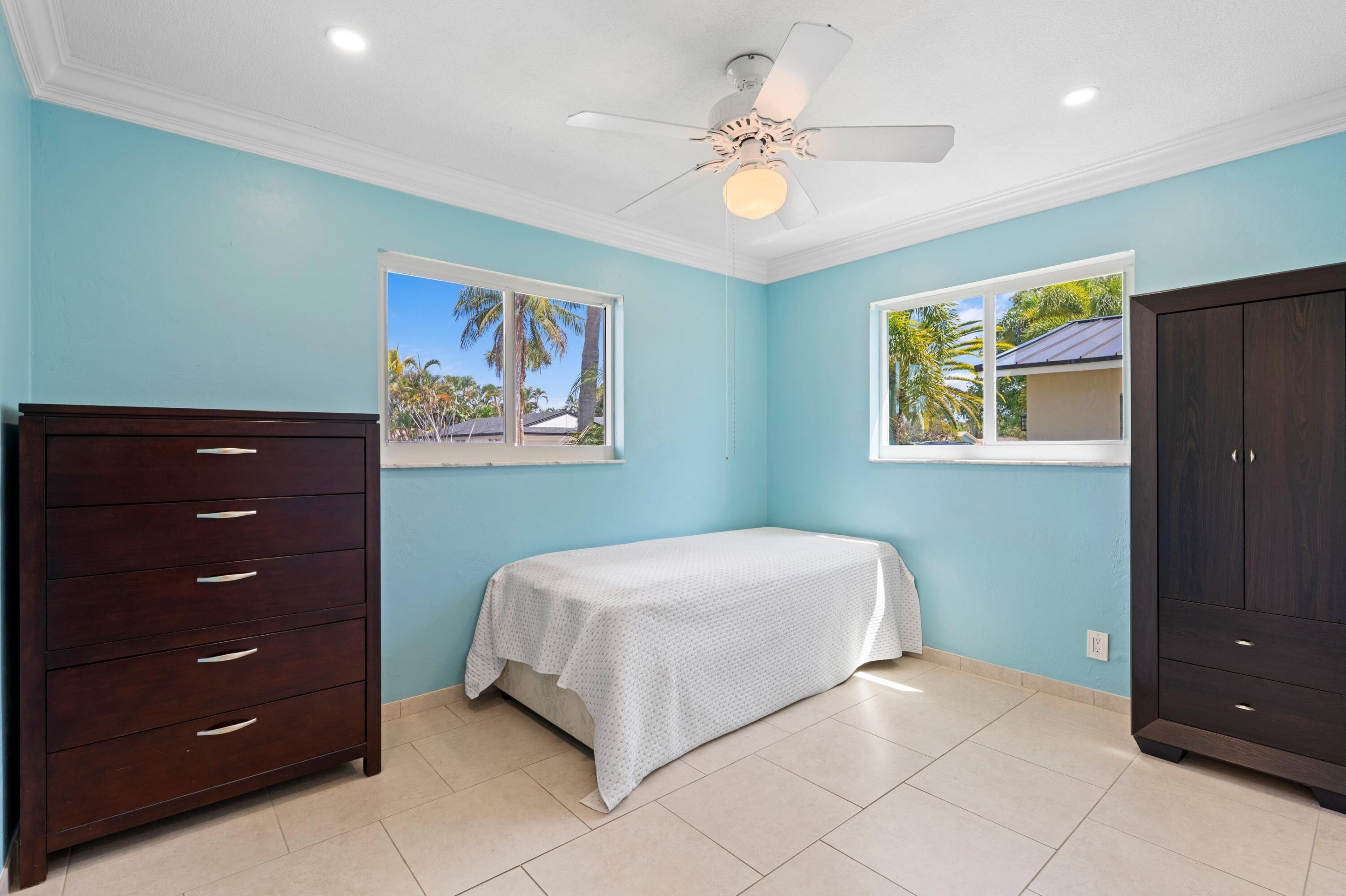 BOCA RATON SQUARE 16 - Residential