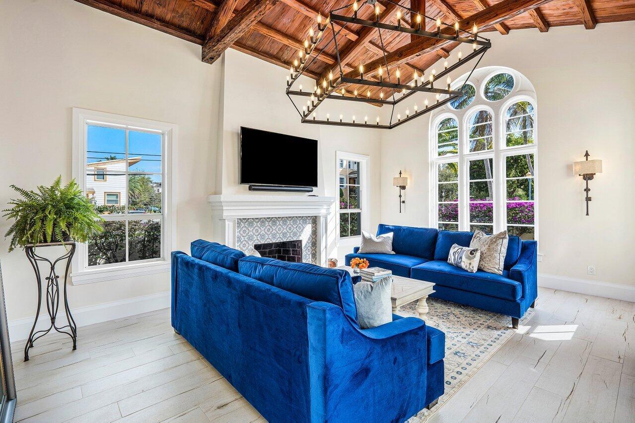 DELRAY TOWN OF (DOWNTOWN - Residential