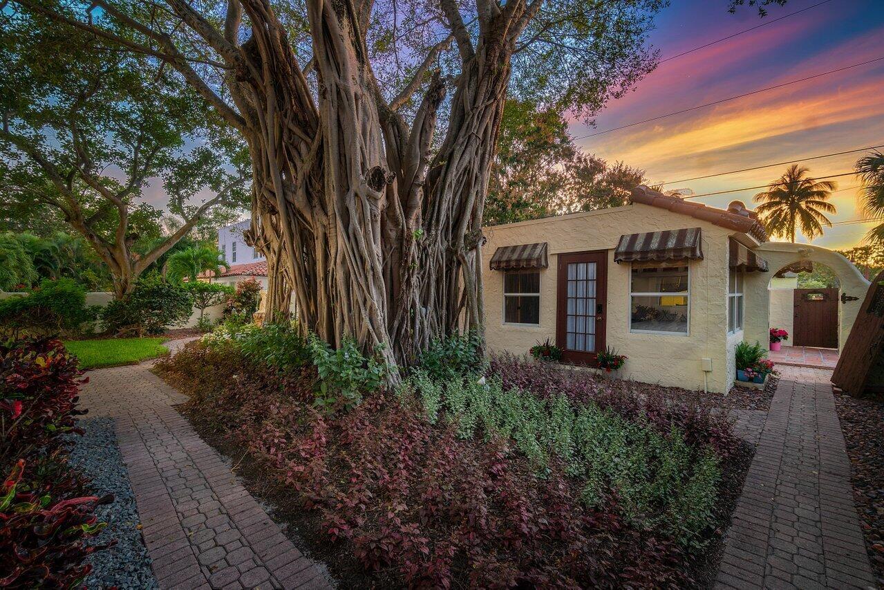 DELRAY TOWN OF (DOWNTOWN - Residential